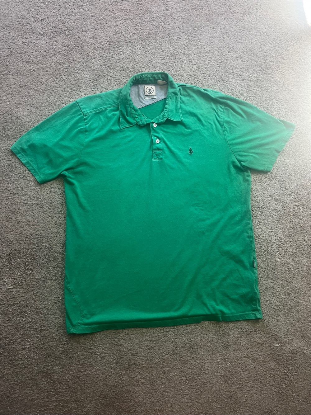 Volcom Men's Emerald Green Polo with Subtle Logo. 27.5”L x 22”W